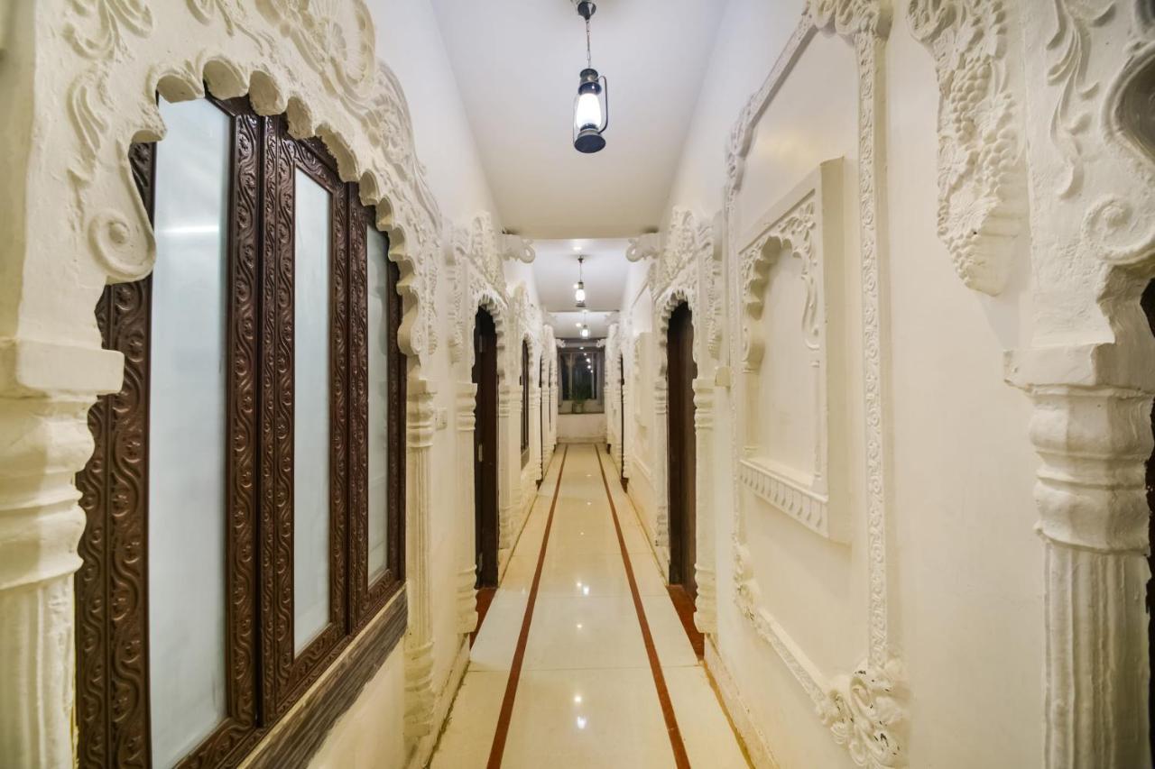 Hotel Royal Palace Chittorgarh Extérieur photo